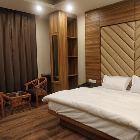 Pinnacle Vesta Homestay Mussoorie Bagian luar foto