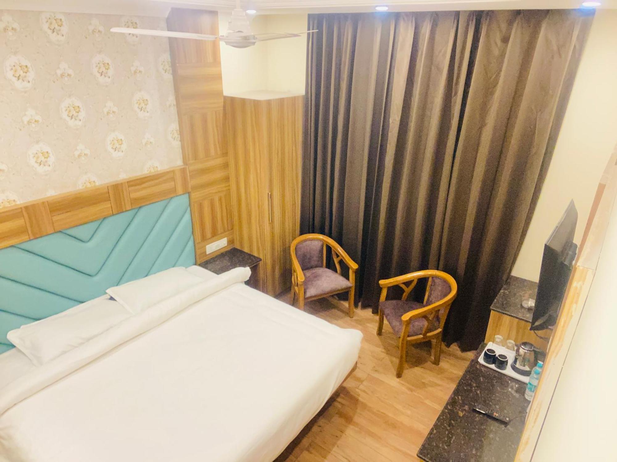 Pinnacle Vesta Homestay Mussoorie Bagian luar foto