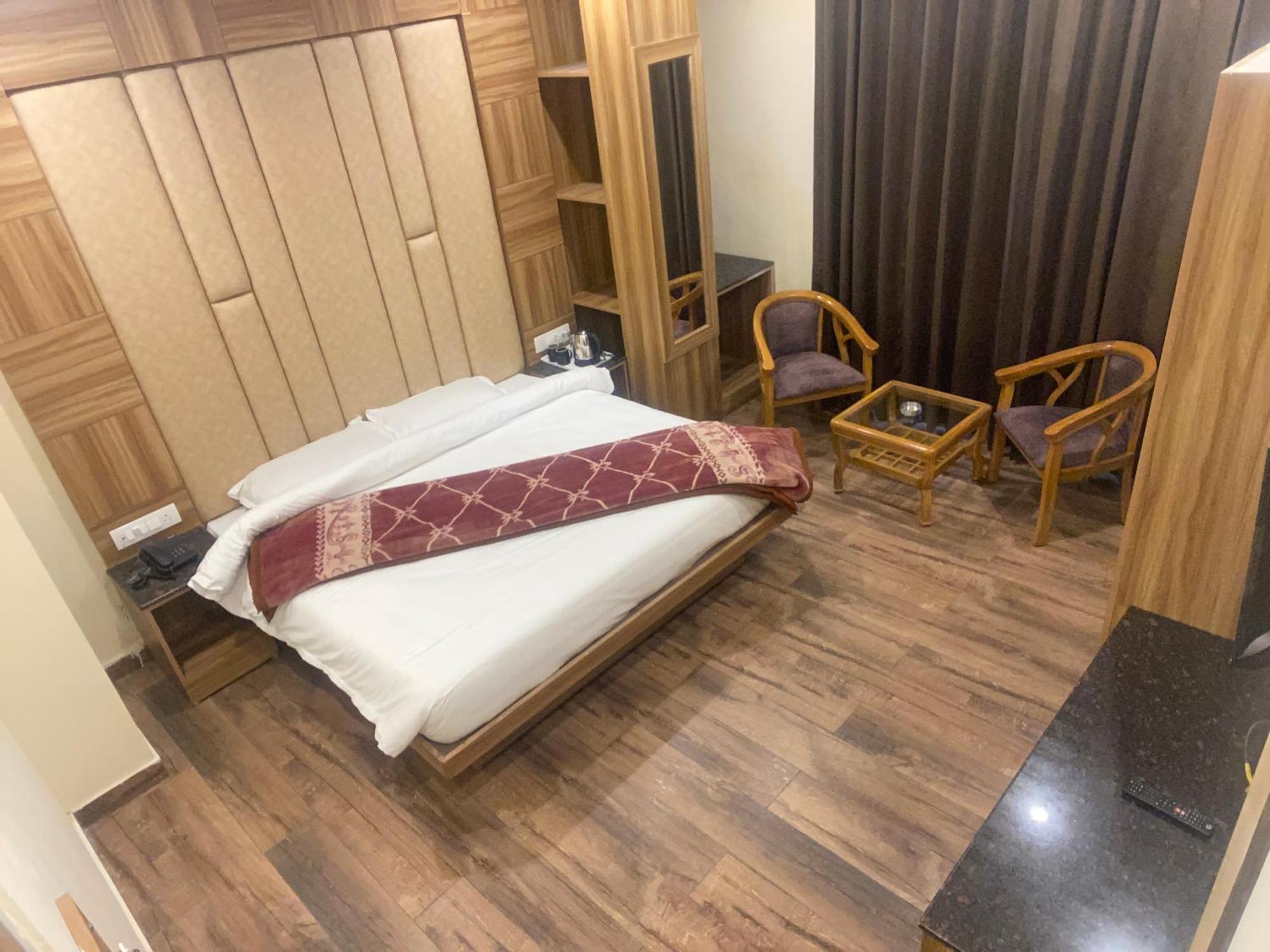Pinnacle Vesta Homestay Mussoorie Bagian luar foto